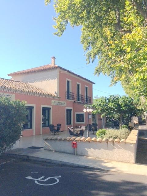Auberge De La Tour -Appartements- Valros Exteriér fotografie