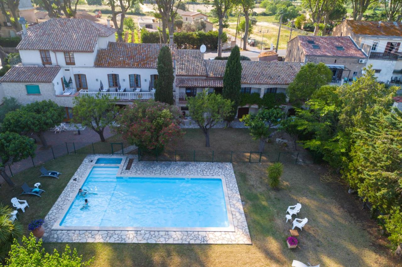 Auberge De La Tour -Appartements- Valros Exteriér fotografie